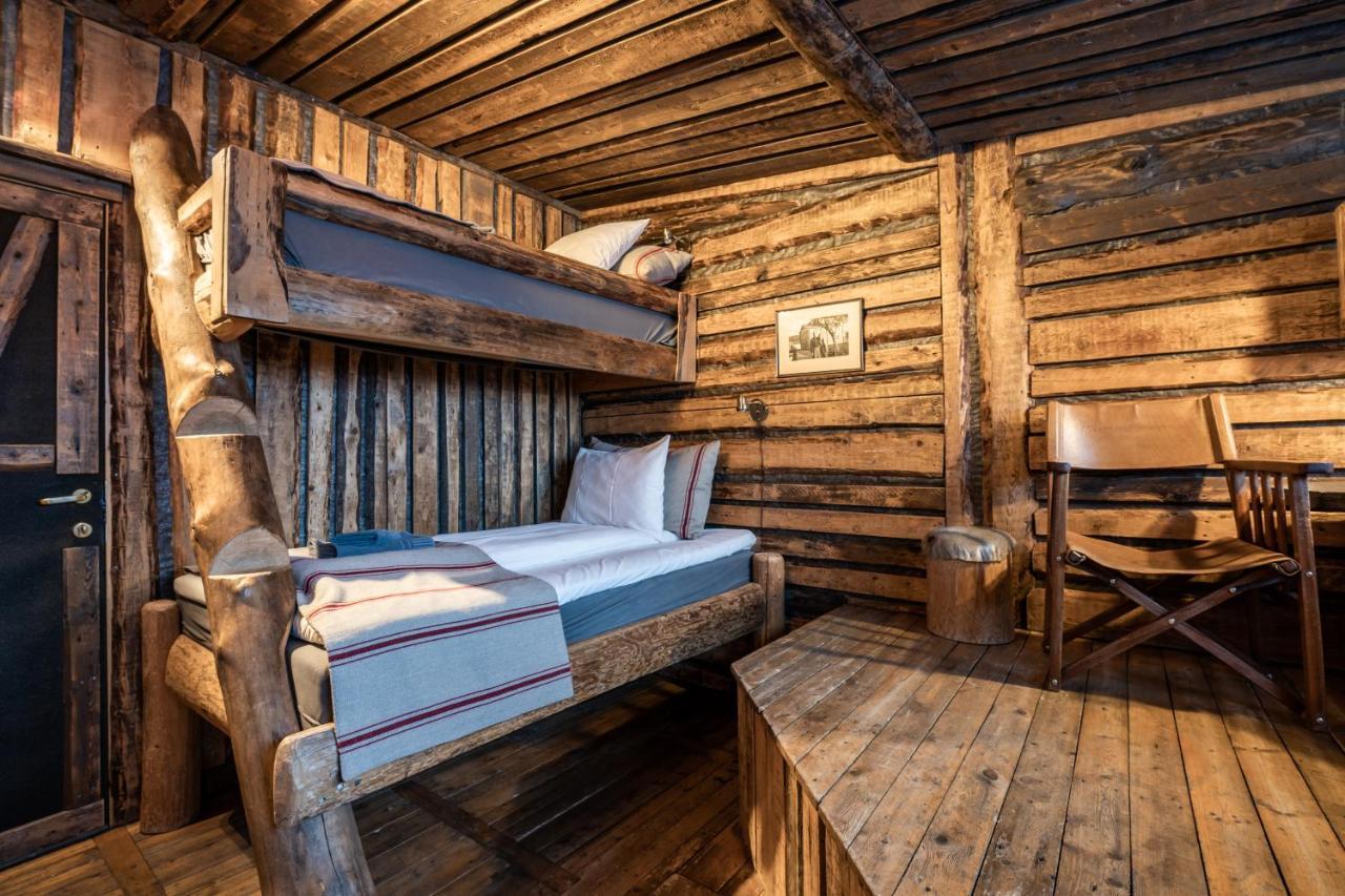 Basecamp Hotel Longyearbyen Esterno foto